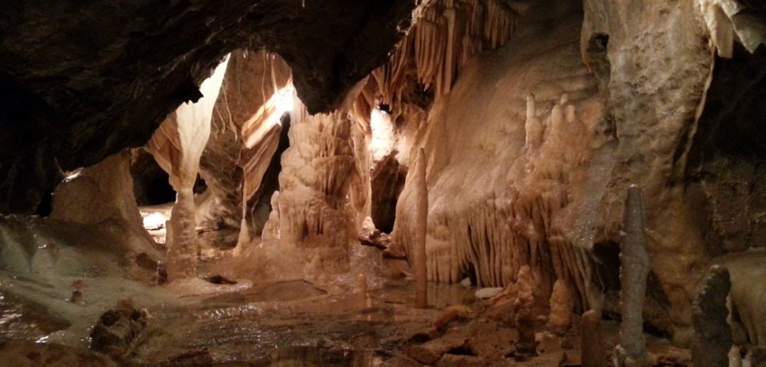 1. Für Familien: Die Tropfsteinhöhle entdecken