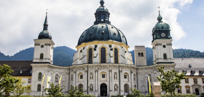 Kloster Ettal in Bayern: Ein unvergesslicher Familienurlaub im malerischen Oberammergau
