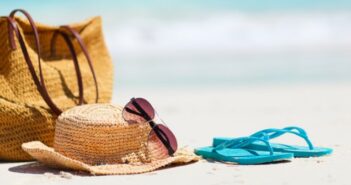 "Checkliste Urlaub" - Alles, was wir für den perfekten Urlaub brauchen! (Foto: shutterstock - BlueOrange Studio)