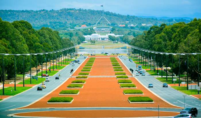 Ein Urlaub in Australien, ohne Canberra zu besuchen? Das geht gar nicht, denn die Hauptstadt gehört auf jede Sightseeing-Liste. ( Foto: Adobe Stock - jerdad )
