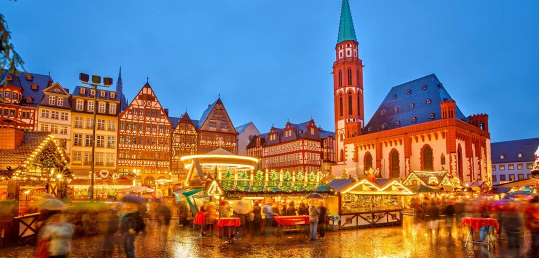 Die 15 schönsten Weihnachtsmärkte Deutschlands: Vorfreude auf Weihnachten 2023 (Foto: Adobe Stock- sborisov)
