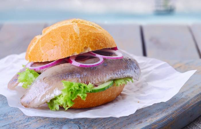 Nirgendwo lässt sich Fisch so lecker genießen wie an der Ostsee. ( Foto: Adobe Stock-exclusive-design )