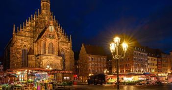 Alle Termine für die Weihnachtsmärkte in Franken (Foto: AdobeStock 437502016 Aliaksandr)