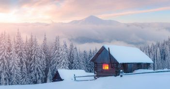 Luxusurlaub im Schnee: Die schönsten Ferienunterkünfte (Foto: AdobeStock 309176963 Ivan Kmit)