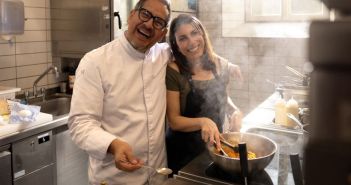 Rosa Roccaro enthüllt Frühlingsspeisekarte frisch im ehrwürdigen Kloster (Foto: Kloster Eberbach. Jason Sellers)