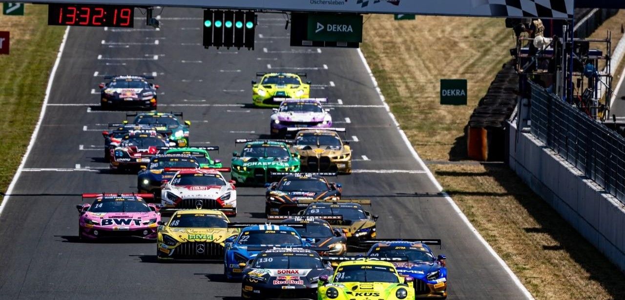 DTM gastierte erfolgreich in Oschersleben vor 55.000 begeisterten (Foto: ringraceshoot)